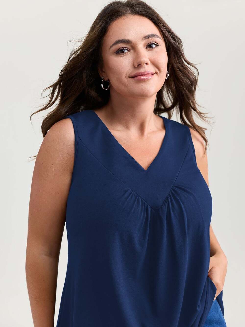 BloomChic Women's Plus Size Navy Blue V-Neck Ruched Front Sleeveless Tank Top